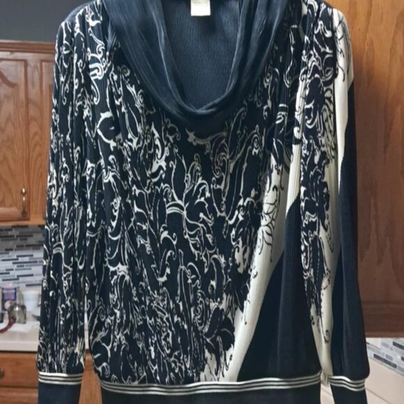 VIRGINIE WOMENS TOP SIZE  M - Picture 1 of 8